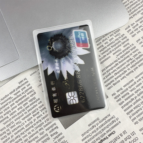 In-stock transparent ID card holder, waterproof protective case, wholesale anti-scratch matte PVC card holder for bank and public transport.
