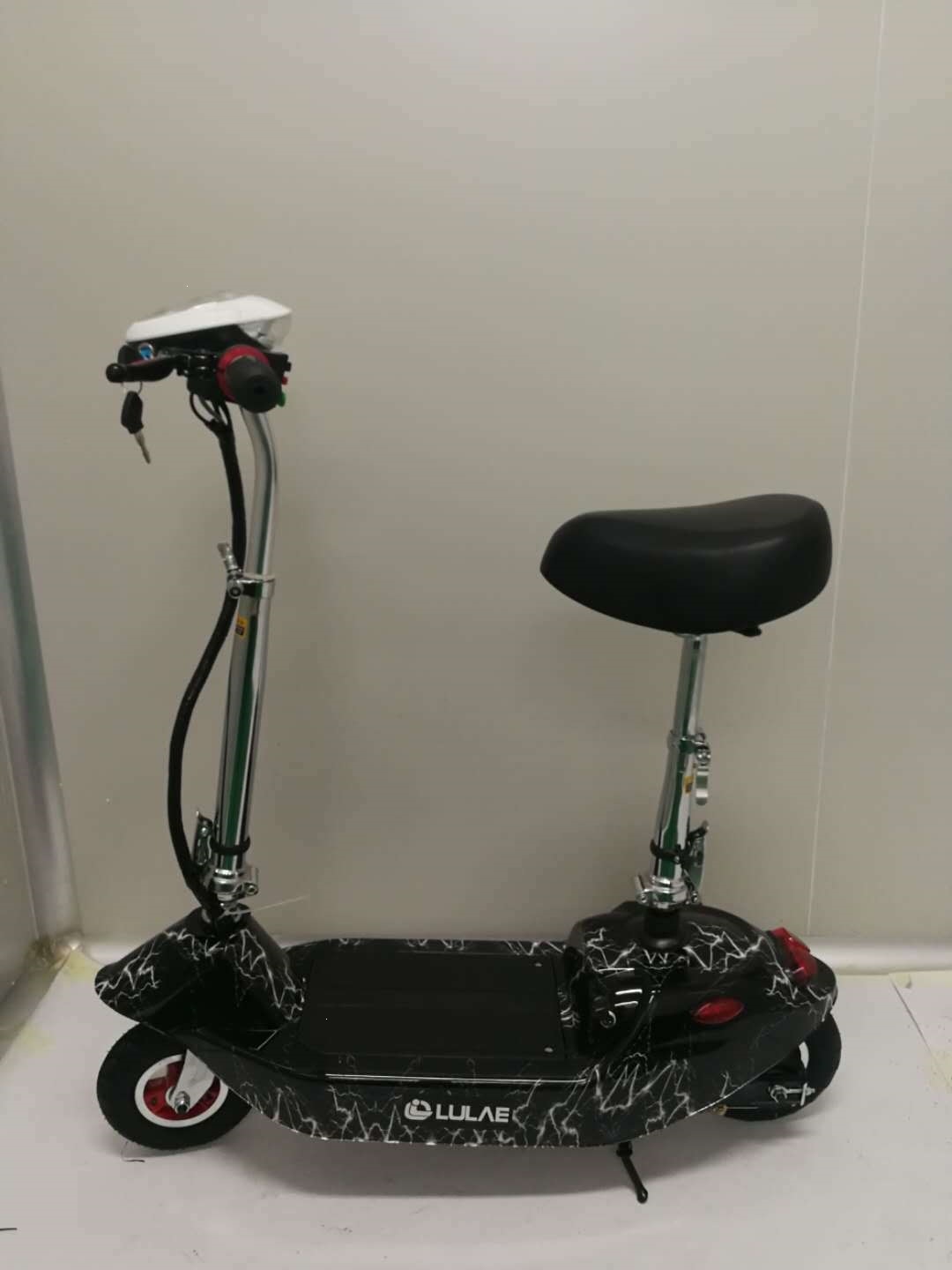 Small electric scooter, small dolphin electric scooter, women's folding electric scooter, personal transportation vehicle