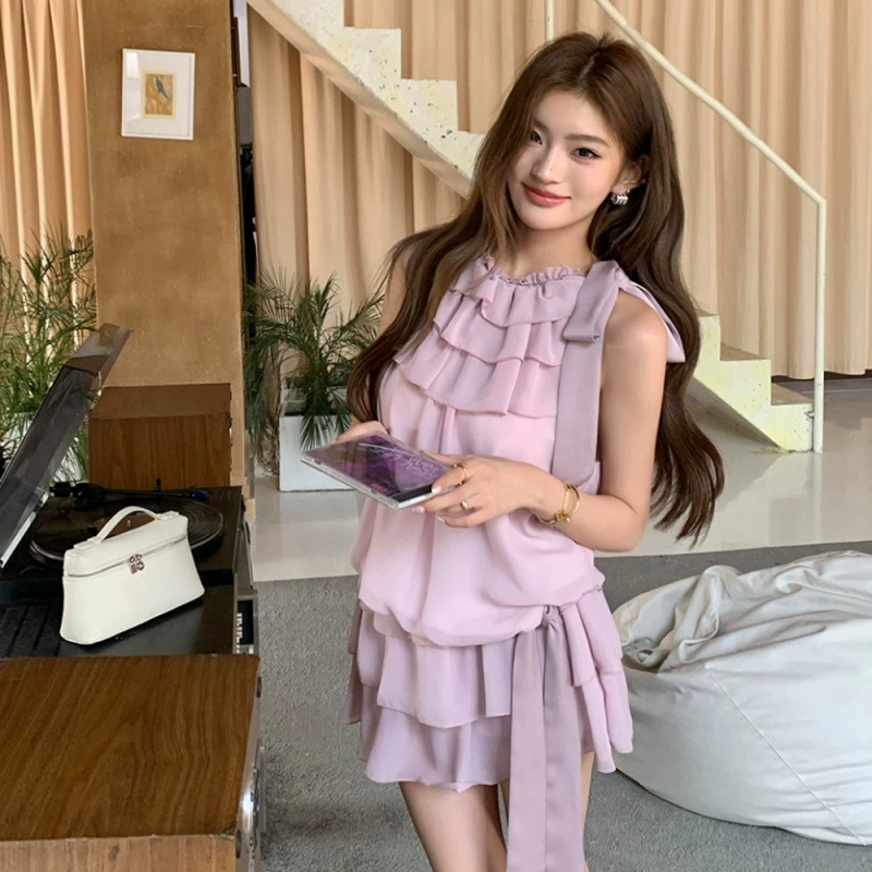 Реальный снимок нового розового кружевного топа с бретелями и короткой юбкой с лентой, комплект из двух предметов для женщин, весна-лето 2025 года