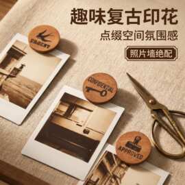 跨境亚马逊2025新款现货微缩古木套三夹子封口凉衣实木场景装饰