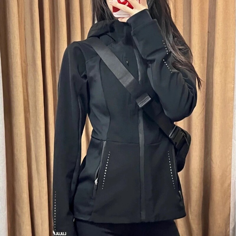 Softshell Jacket with Lulu Stamping, Original Label, Cross Sports Coat, Hooded, Women's Fitness, Fleece-Lined, Warm, Windproof