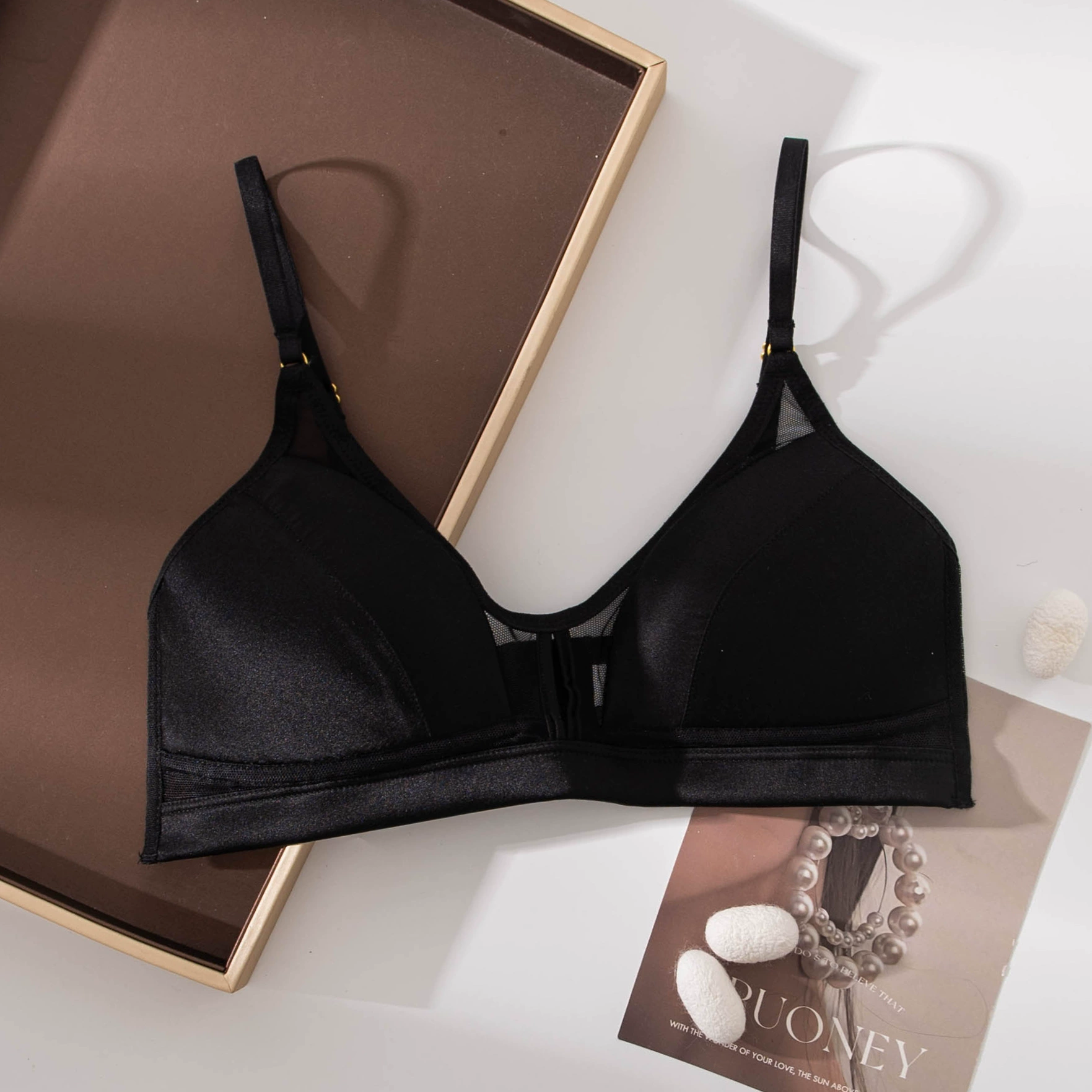 Silk sexy comfortable underwear, retro thin breathable colored wireless bra