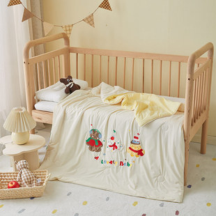 2025 New Type a Kidsren's Small Quilt Embroidered Summer Quilt Cool Silk Summer Quilt 150200cm Good Baby