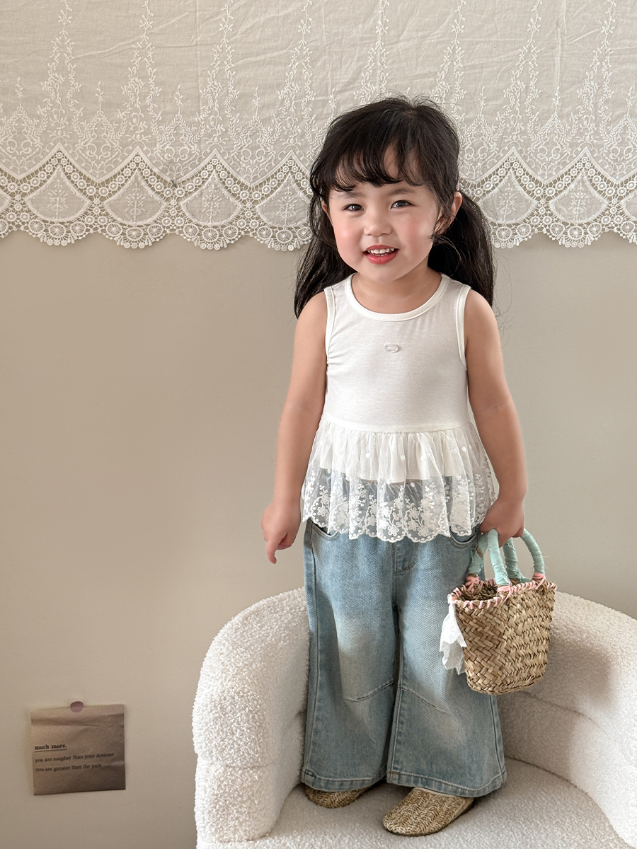Ropa para niños de caña de pera Chaleco para niñas Primavera 2025 Nuevos niños Versión coreana de estilo occidental Camisola Top Ropa de bebé