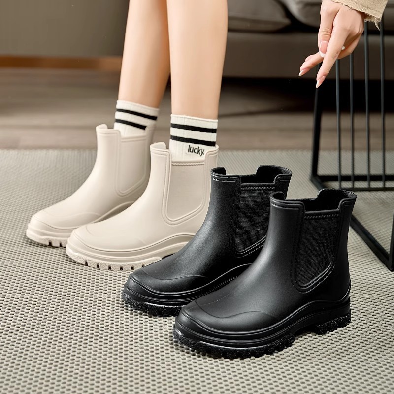2025 Fashionable Women's Water Boots Short Thick Sole Heightening Wear-Resistant Rain Boots High-End Outer Rain Boots Student Adult Rubber Shoes