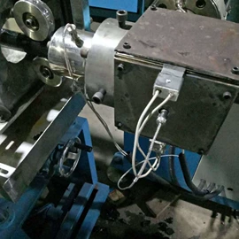 塑料挤出机;塑机辅机;塑料管材设备