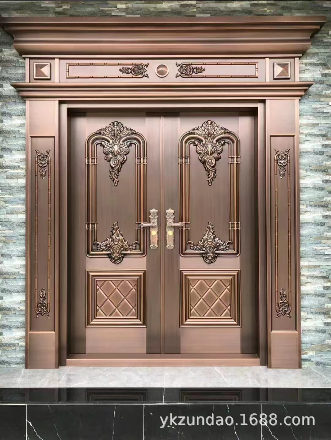 别墅双开铜门