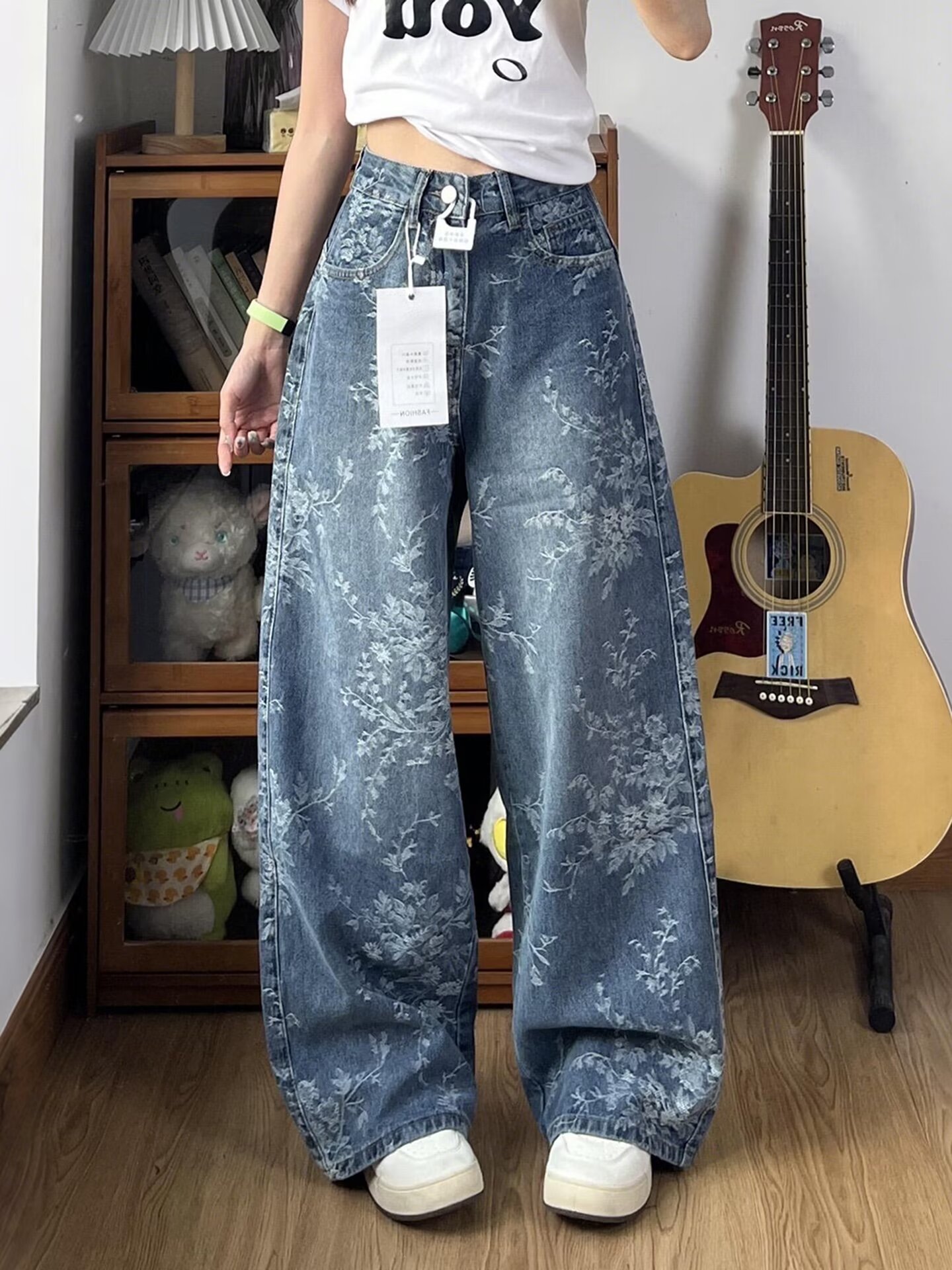 jeans