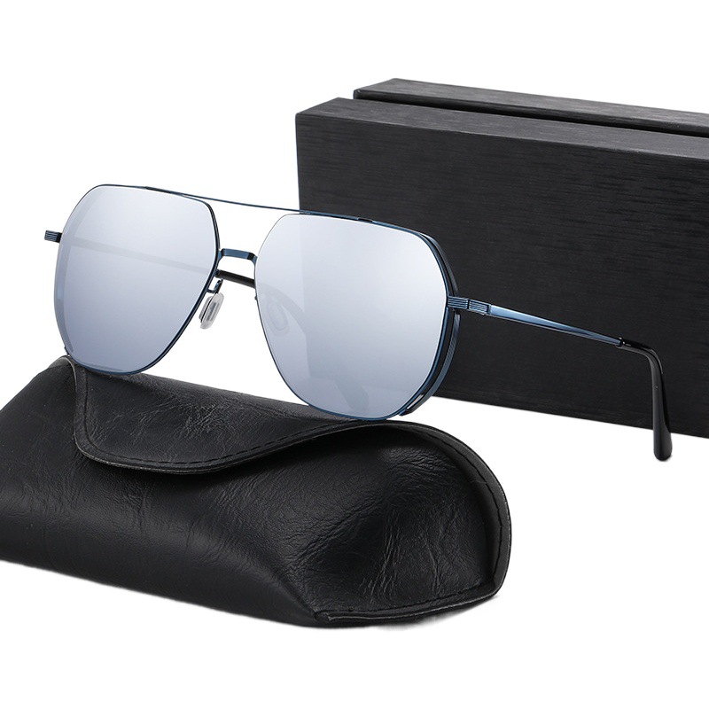 Gafas de sol Tiktok hombres gafas polarizadas JS8515 conductores de conducción a prueba de UV moda multilateral gafas de sol coloridas