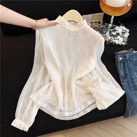 超好看肌理感褶皱钩花钉珠长袖蕾丝衫女2026春秋款洋气木耳领上衣