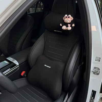 Women, Headrest