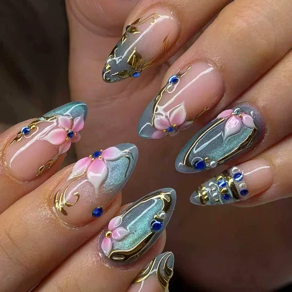 3D Cat Eye Gold French Style Sparkling Blue Diamond Pearl Lily Retro Style European and American Style Detachable Nail Art 30 Pieces