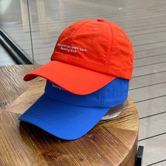 女性用の夏用の薄い速乾性のひさし付きキャップ、軽量で通気性のあるスポーツランニング野球帽、男性用のロイヤルブルーのカップル用サンハット