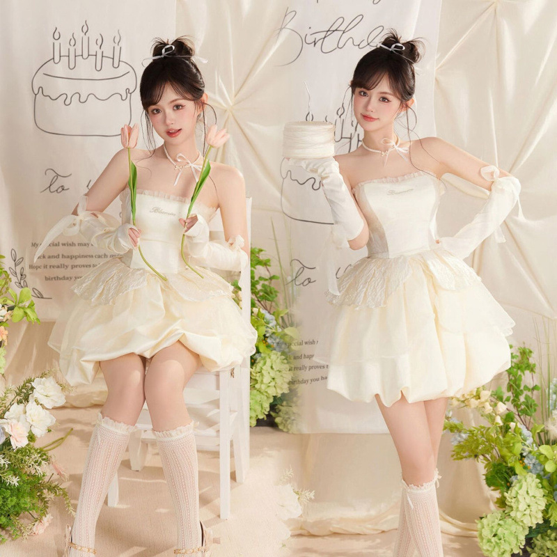 影楼新款韩系画报生日主题写真个性甜美服装芭蕾少女艺术照摄影服