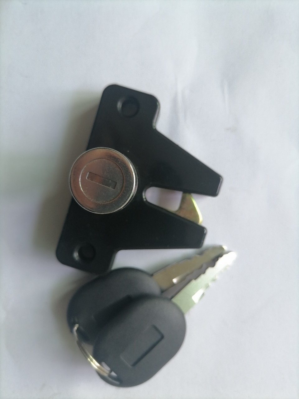 Electric Vehicle Seat Cushion Lock, Motorcycle Rear Trunk Key Lock, Storage Box, Leisure Tricycle Accessories