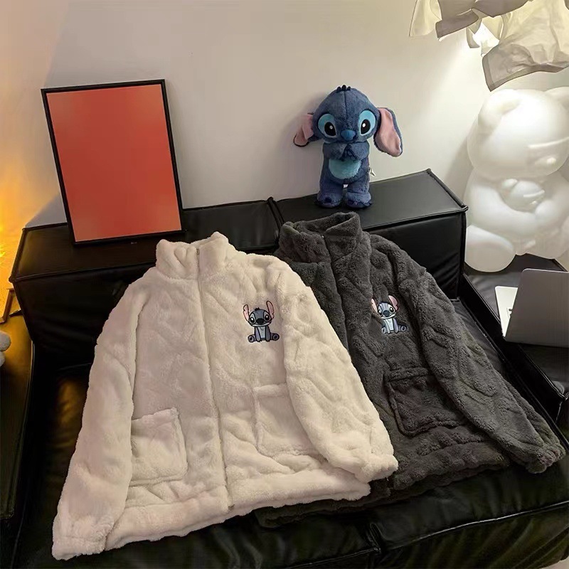 Invierno nuevo pijama de pareja de franela mujer lindo dibujo animado sticky casual hombre ropa casera set comercio exterior