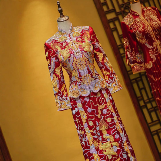 Xiuhe Dress Bride 2025 New Chinese Wedding Dress Wedding Dress Wedding Dragon and Phoenix Jacket King Jacket Small High-class Heavy Industry Women