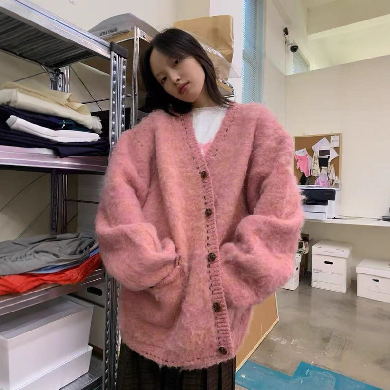 欧美风新款v领毛衣女开衫2025宽松单排扣设计感针织衫外套女装潮|undefined