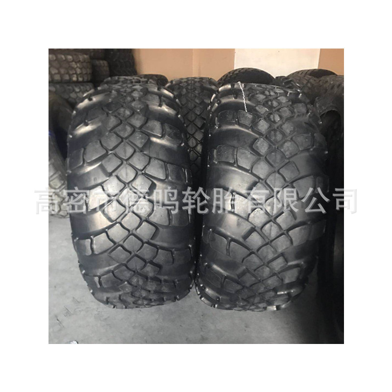 Suministro de fábrica de neumáticos todoterreno 1500*600-635