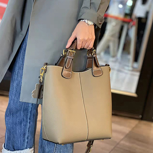 Genuine leather women's bag bucket bag  new trendy crossbody large capacity bag fashionable shoulder tote commuter handbag