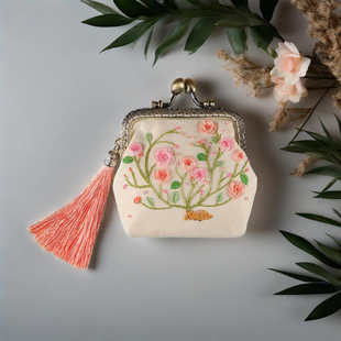 Manufacturer Wholesale Handmade New Embroidery DIY Gold Bag Material Bag Suzhou Embroidery Coin Purse Amazon Cross-Border