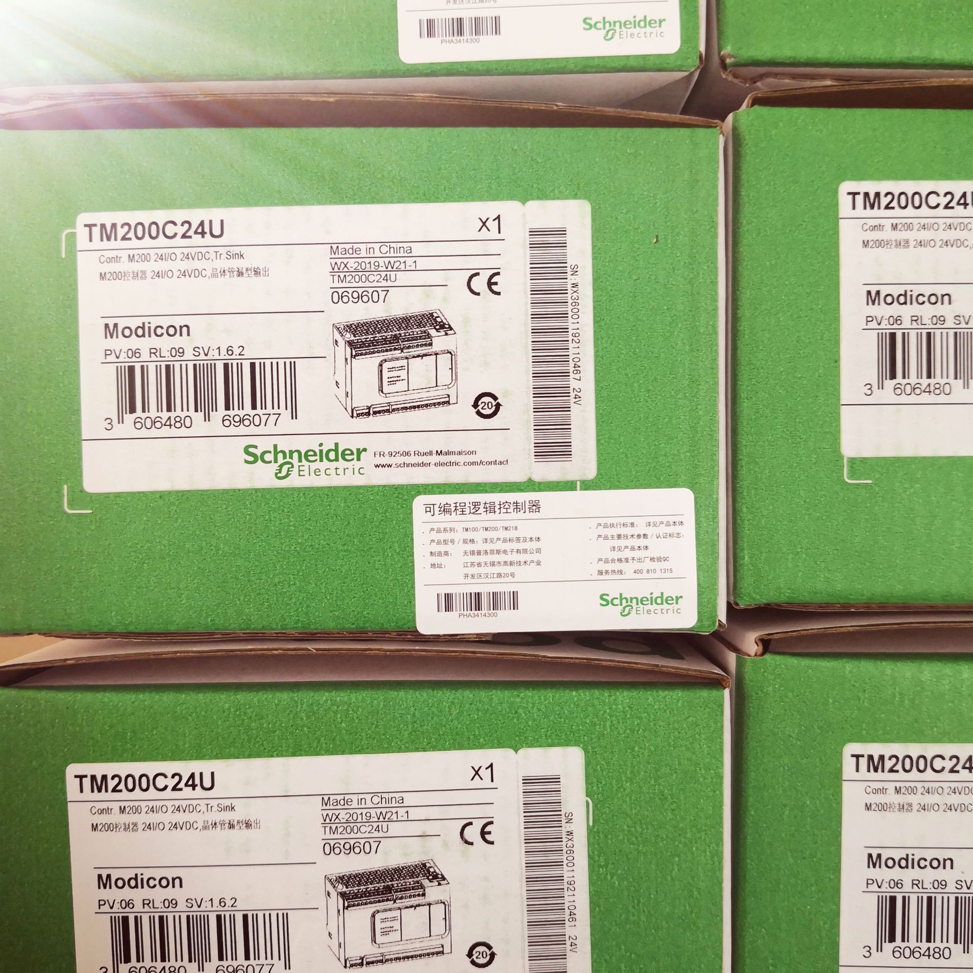 PLC 可编程控制器电缆FSAFCB0100M23 原装正品现货