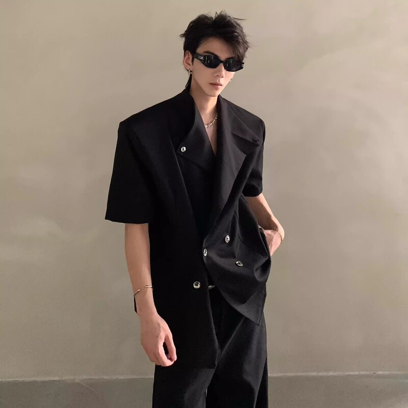 Summer Niche Luxury High-End Irregular Design Padded Shoulder Shirt for Men, Stylish Blazer, Trendy Shirt Summer Niche Luxury High-End Irregular Design Padded Shoulder Shirt for Men, Stylish Blazer, Trendy Shirt