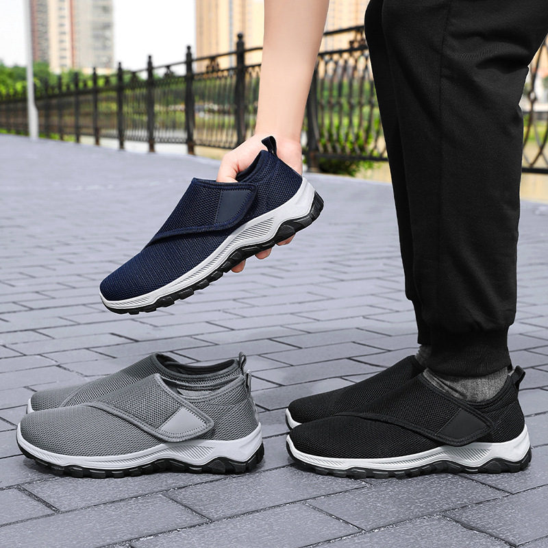 Zapatos para hombre 2025 nuevos zapatos para hombre verano comercio exterior al por mayor zapatos casuales zapatos de malla transpirables zapatos de tela viejos de Beijing tejidos voladores