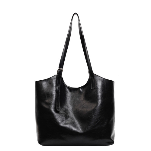 Women's 2024 New Retro Fashion Large Capacity Tote Bag for Autumn/Winter Commute, Single-Shoulder Bag with Quality and Style, Crossbody Bag