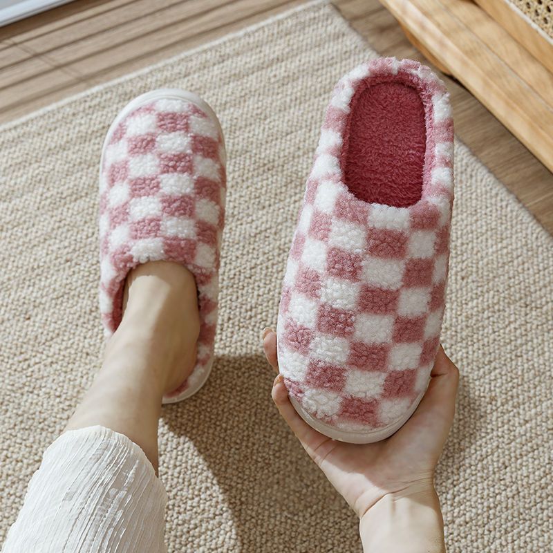 Zapatillas acolchadas de algodón para hombres, zapatos acolchados de algodón engrosados antideslizantes impermeables para el invierno, zapatillas acolchadas de algodón para el hogar de la pareja para el invierno