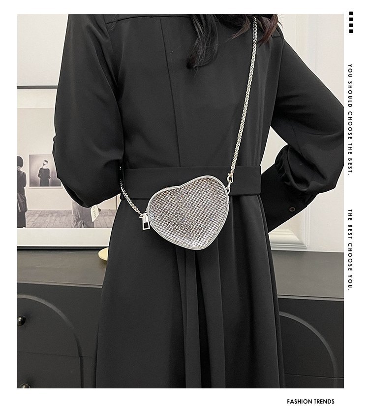 112g Weight Synthetic Leather Lining Material Women's Mini Pu Leather Solid Color Streetwear Sequins Heart-shaped Zipper Crossbody Bag