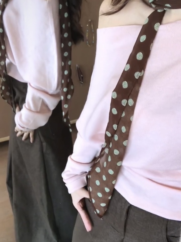 韩系粉色薄款一字露肩长袖t恤女早秋季别致巨好看绝美打底衫上衣|undefined
