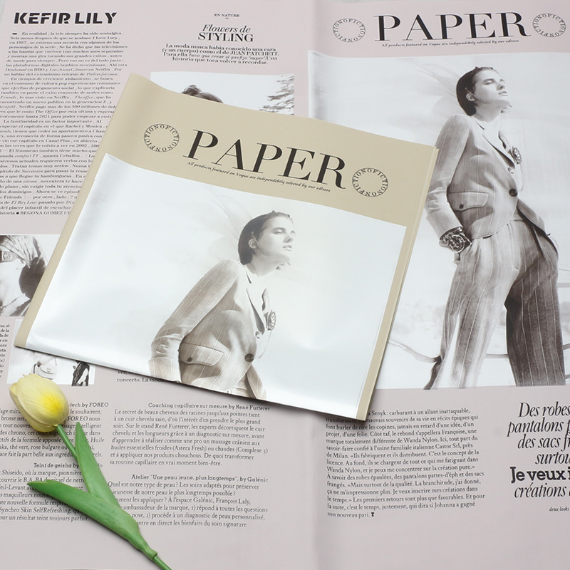 Bright New Fashion Weekly Series Papel de embalaje de flores Periódico en inglés Plástico opp Floristería impermeable Materiales florales