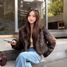 老钱风整皮兔毛皮毛一体外套短款女立翻领2025年秋冬春保暖女装