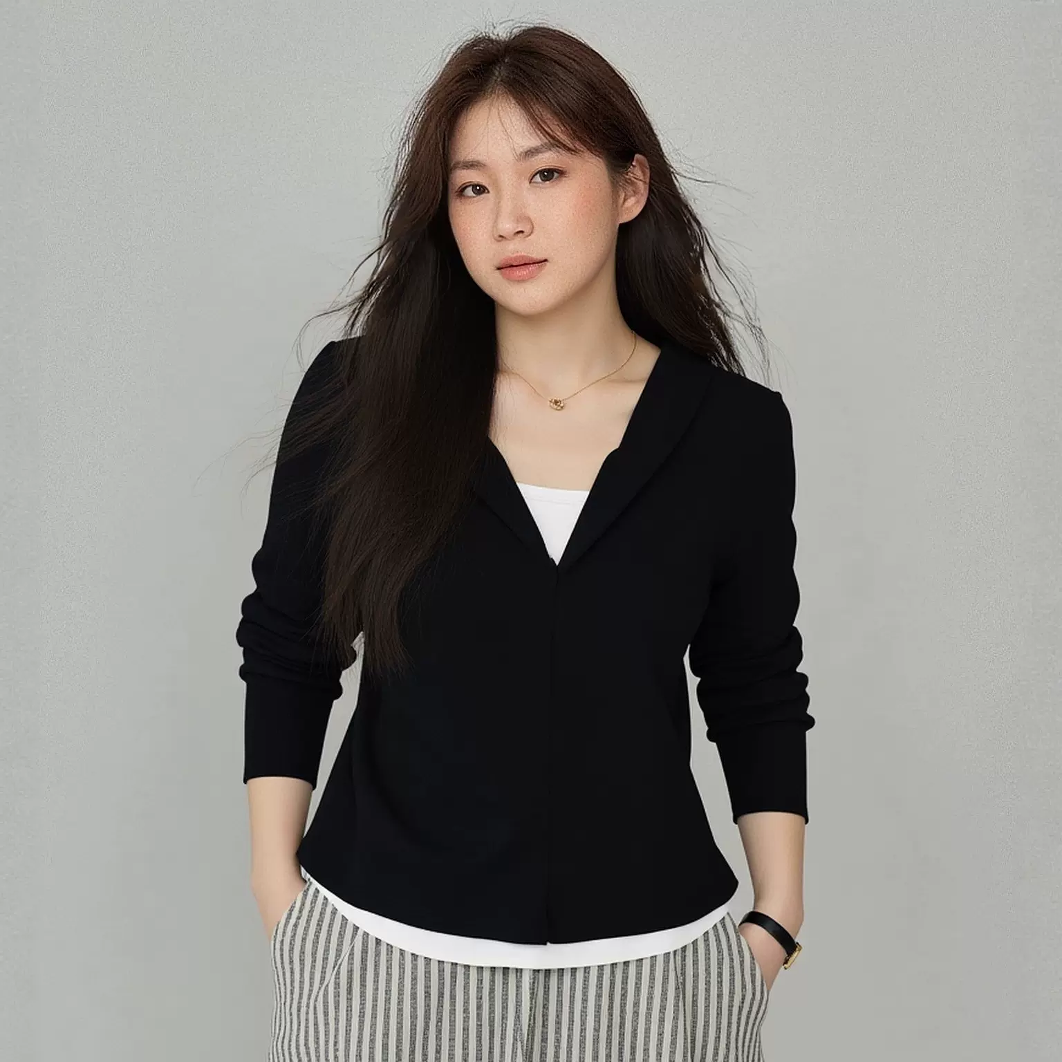 240斤大码好看上衣秋季新款独特漂亮假两件黑白撞色绝美T恤3569