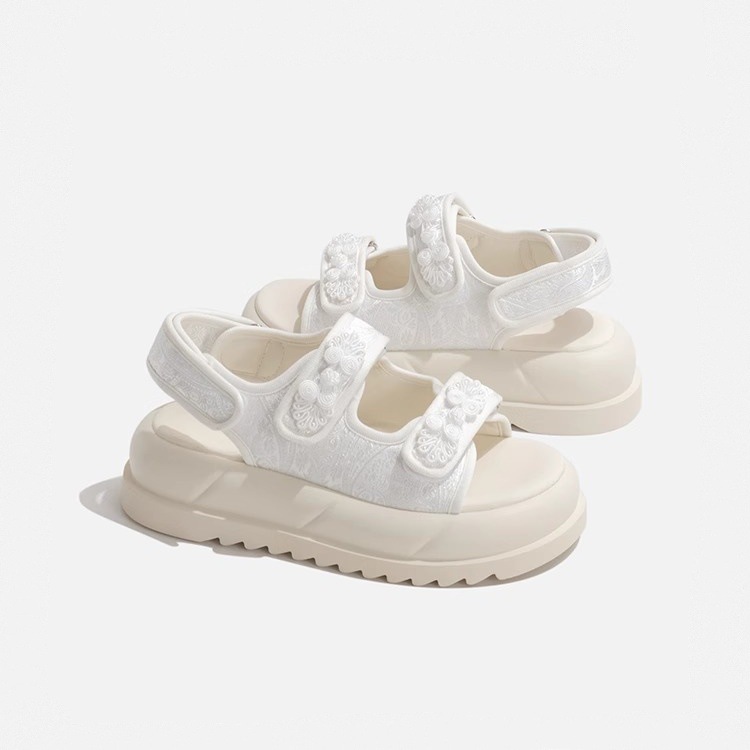Ruoji Beach Women's 2024 Summer New Flat Bottom Chinese Embroidered Velcro Fashion Versatile Sports Sandals_voghion.com