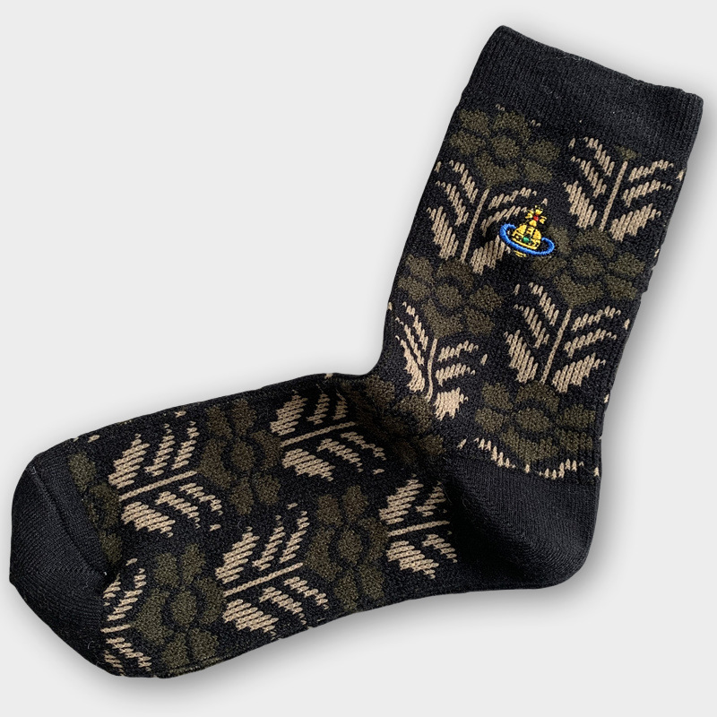 검정색 [사진에 따라 다름]