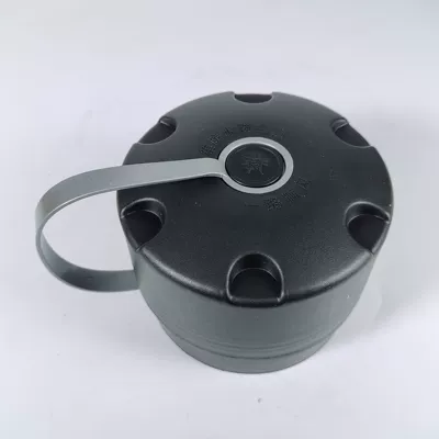 Suitable for Auman Howo Shandeka Fuel Tank Dust Cover New Black Manufacturer Spot Wholesale (Tank cap)