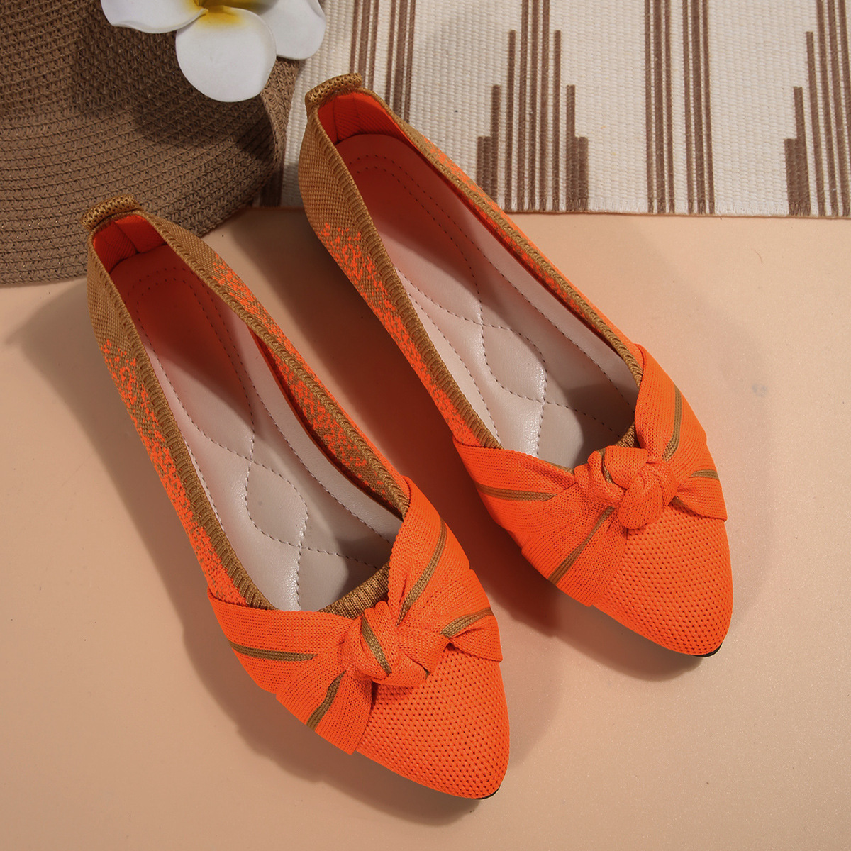 Women's Pointed Toe Flyknit Flat Slip-on Shoes Casual Loafers_voghion.com