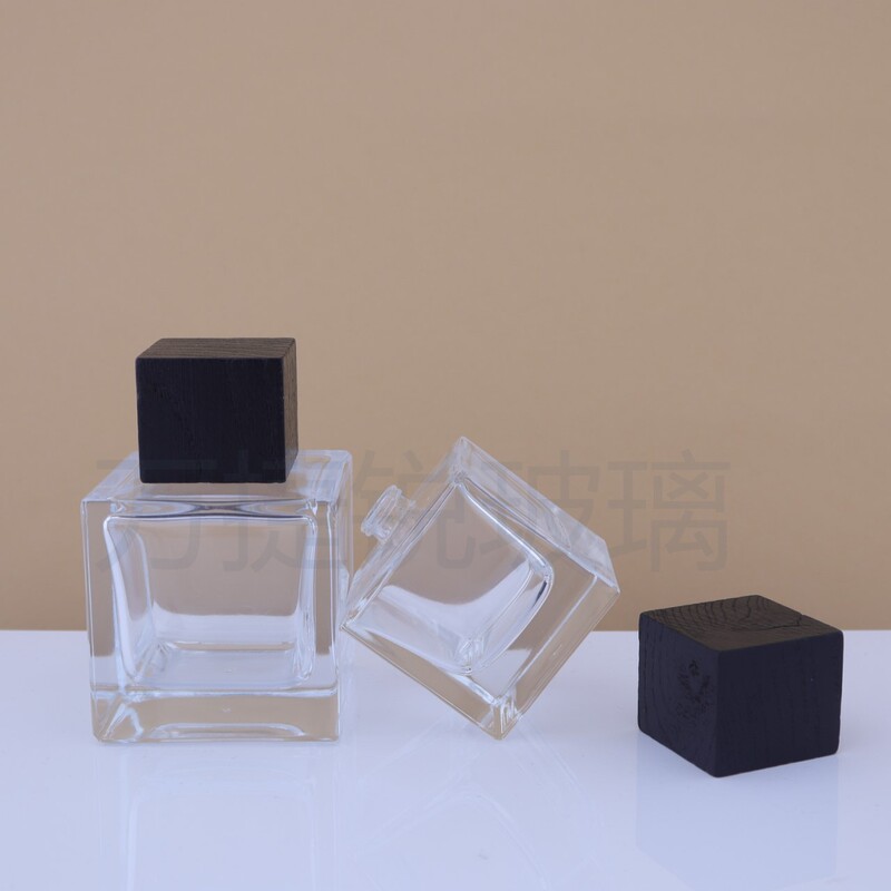 透明四方香水瓶白蜡木盖球盖18ml30ml50ml100ml香水分装喷雾瓶|undefined
