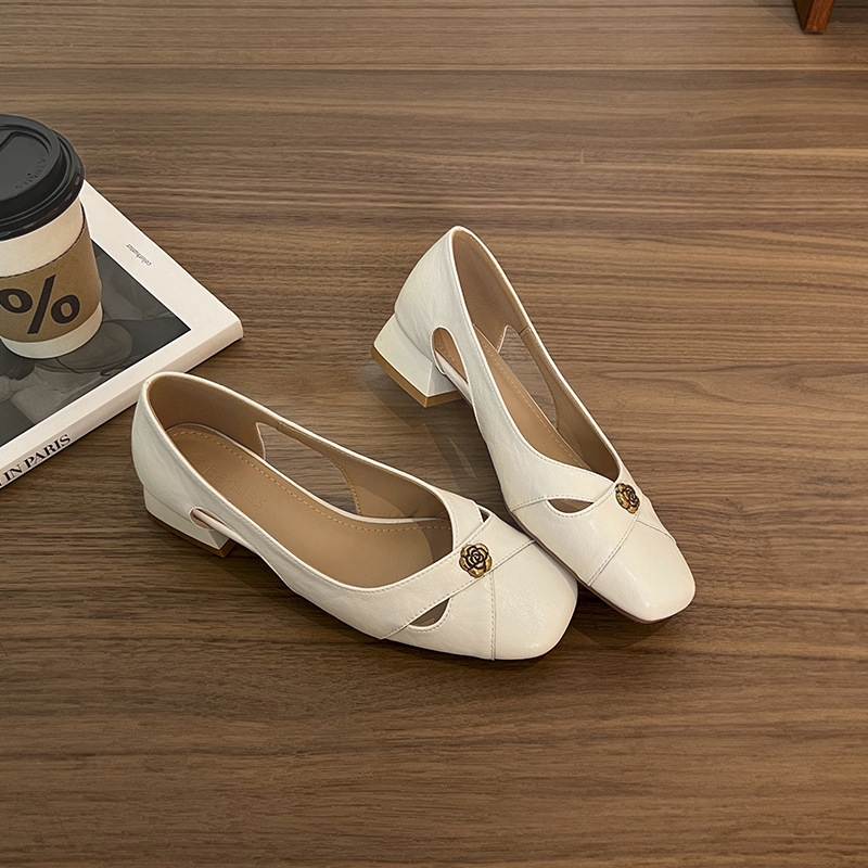 Great to Wear French Style Baotou Sandals for Women to Wear Outside in Summer with Skirts, Cut Out White Thick Heel Mary Jane Shoes