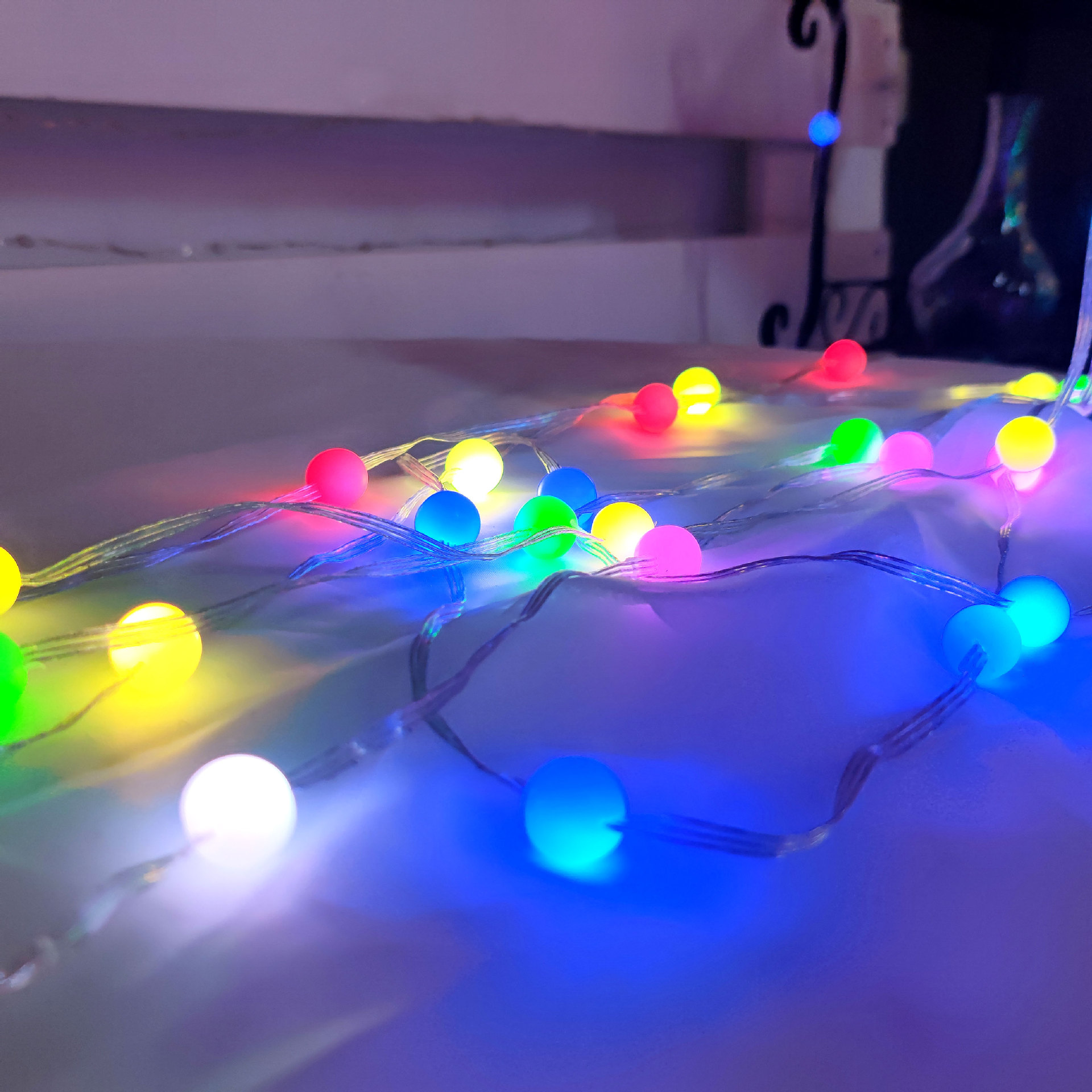 厂家直销LED智能点控灯串 APP线上多模式控制 房间书架仙女灯串