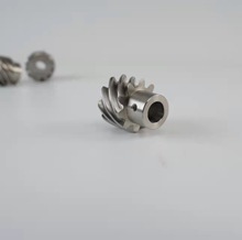 现货供应小模数不锈钢齿轮厂家直销各种材质非标圆柱斜齿轮高精度