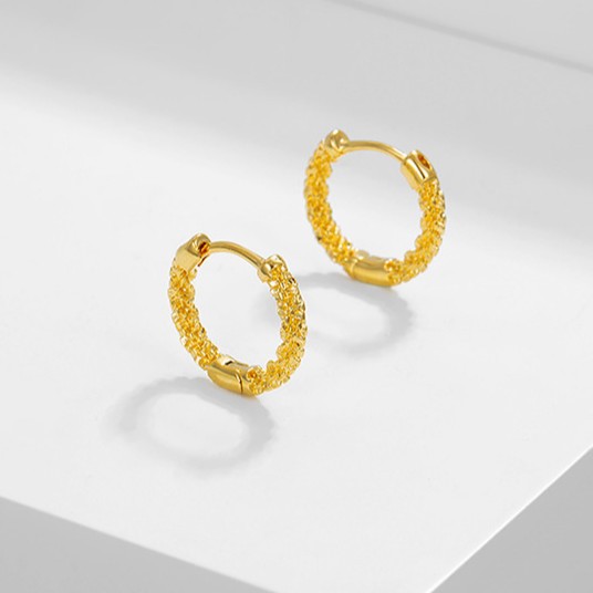 Xuping aleación de cobre galvanizado torcido pendientes de orejas de alta calidad para mujeres retro joyas redondas personalizadas pendientes estrella