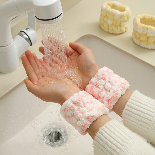 Face Washing Waterproof Wristband Splash Guard to Sleeve, Hygienic Fitness Sweat Absorbent Arm Socks, Water Absorbent Towel Wholesale
