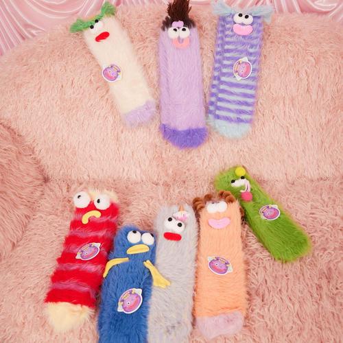 Ugly, funny, cute emoticons, autumn and winter coral velvet floor socks, thickened warm cartoon mid-calf socks, sleep socks