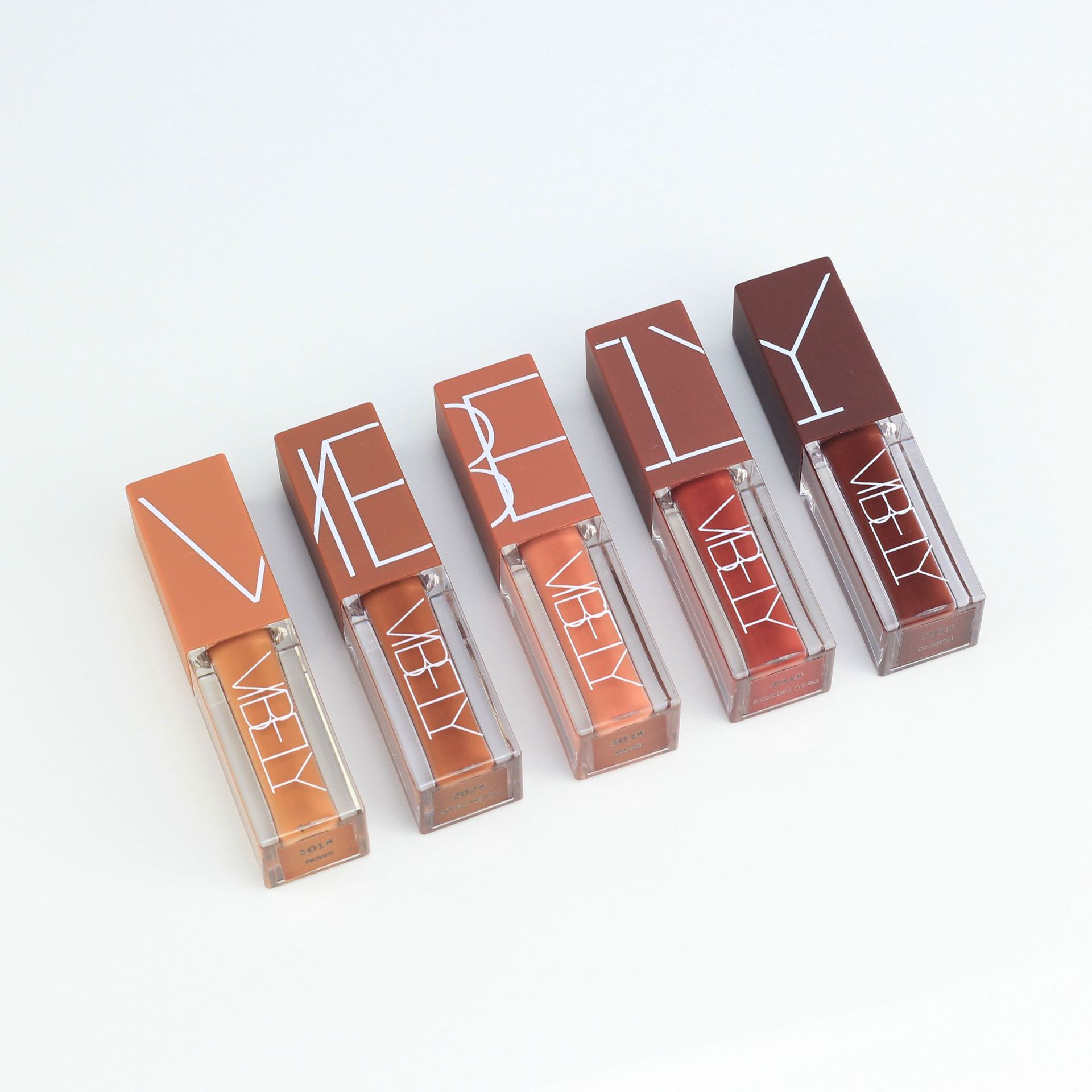 VIBELY's matte, waterproof, non-stick, non-fading lip gloss, nude five-color liquid lip gloss, a bestseller undefined
