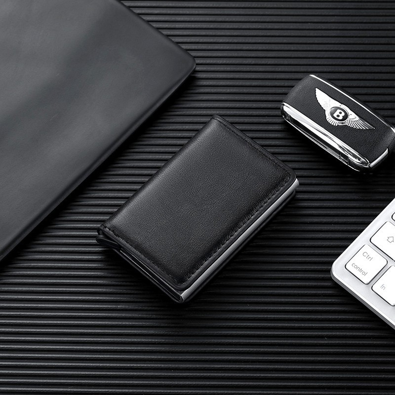 Anti-robo transfronterizo anti-magnético metal elástico bolsa de tarjetas de crédito caja de metal de aluminio para hombres bolsa de tarjetas de plata