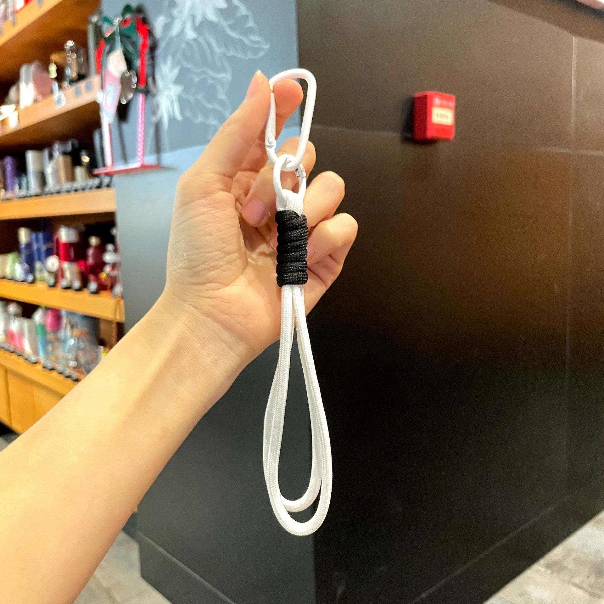 Unlabeled double rope-white