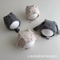 韓国ins乳幼児秋冬保温帽男女赤ちゃんかわいい小さな波点ストラップウサギ耳耳保護帽子